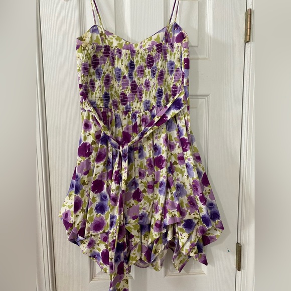 Floral  dress - Picture 4 of 6